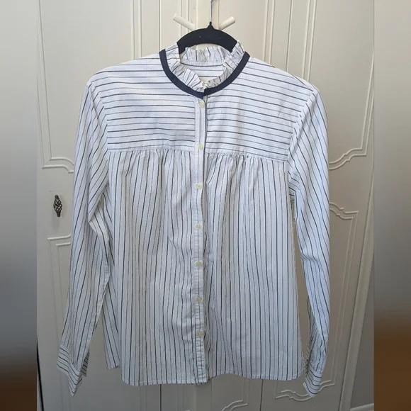 GAP Striped Shirt in White and Blue - Picture 1 of 10